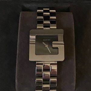 Silver Gucci Watch